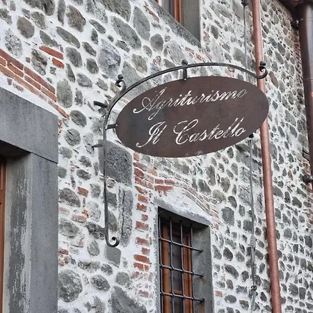 Farm stay Agriturismo Il Castello Borgo a Mozzano
