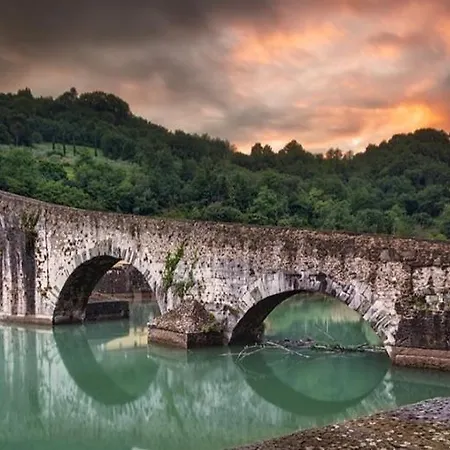 Agriturismo Il Castello Farm stay *